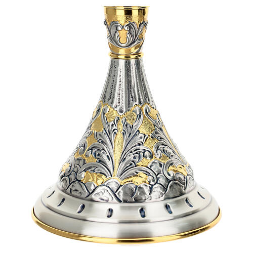 Handcrafted bicolour reliquary of 2.4 in with hand-engraved angels and acanthus leaves, 21.5x8.5 in 4