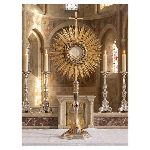 Ostensorio cesellato a mano stile rinascimentale bicolore 80 cm 2