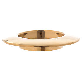 Candle holder in glossy gold-plated brass with raised edge