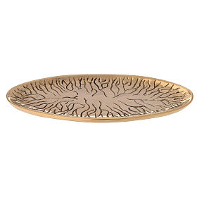 Oval plate in shiny golden brass engraved cracks effect