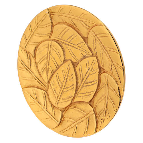 Golden aluminium candle plate with engraved leaves diameter 14 cm 2