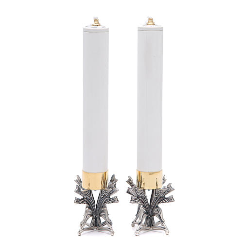 Pair of candlesticks in silver pewter with candle 2