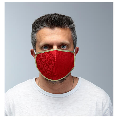 Washable fabric mask red/gold edge 2