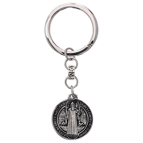 Keyring by the Italian company AMEN in 925 silver with a medal depicting St Benedict 1