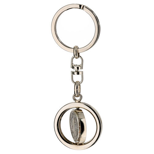 Swiveling key ring with silver Saint Benedict medal 2
