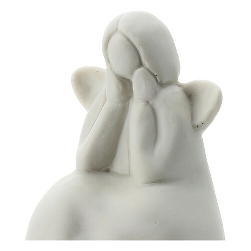 Sitzender Engel aus weißem Porzellan, 6 cm 2