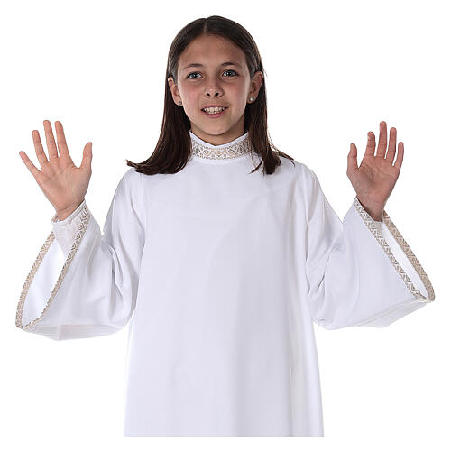 First Holy Communion alb for girl golden sleeves edge 4