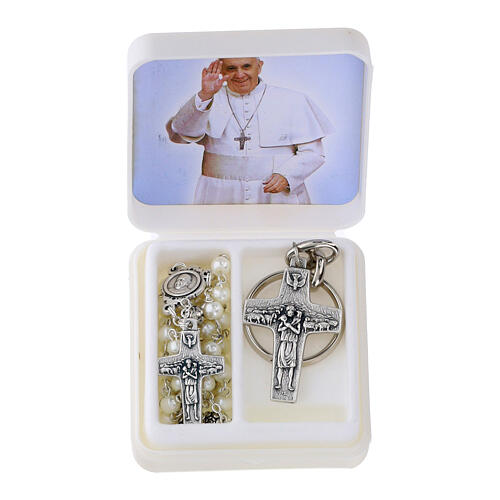 Pope Francis rosary and keyring 1