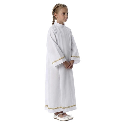 First Communion alb with pleats and braided border on hem and sleeves 7
