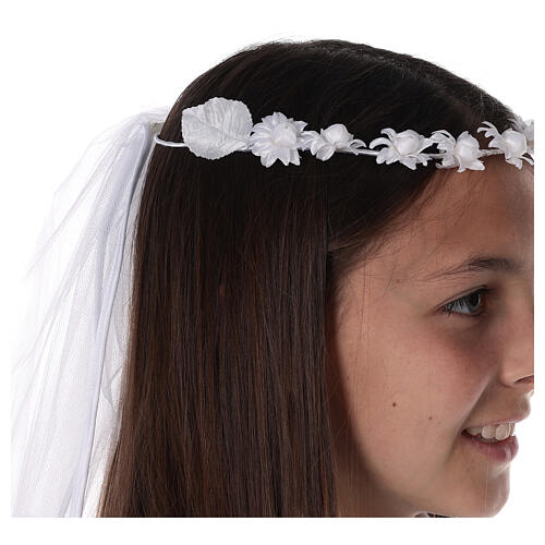 Communion veil in tulle with crown 2