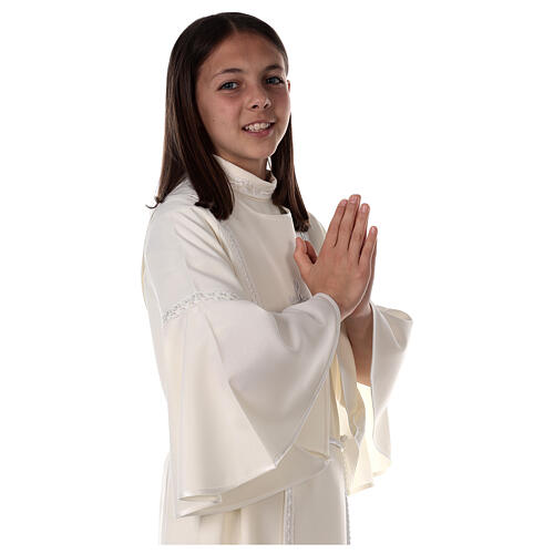 Túnica Primeira Comunhão cor de marfim bordado branco para menina 3