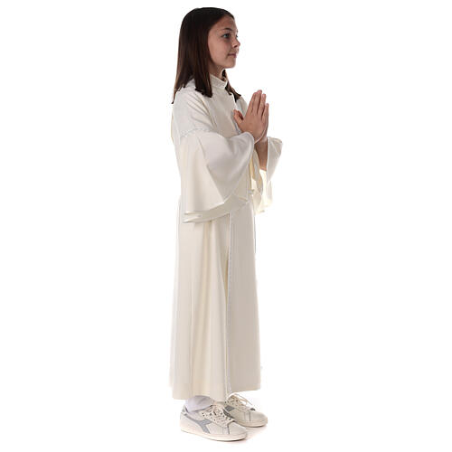 Túnica Primeira Comunhão cor de marfim bordado branco para menina 9