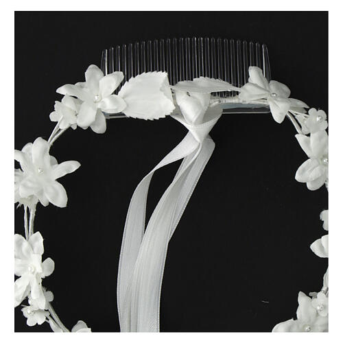 Corona blanca vestido de la Primera Comunión perlas y flores 6