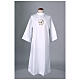 Aube blanche Première Communion évasée broderie logo officiel Jubilé 2025 en Latin s2