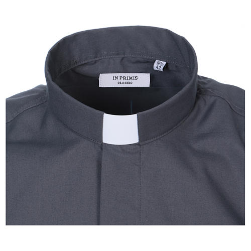 Collarhemd mit Kurzarm aus Baumwoll-Mischgewebe in der Farbe Dunkelgrau In Primis 2