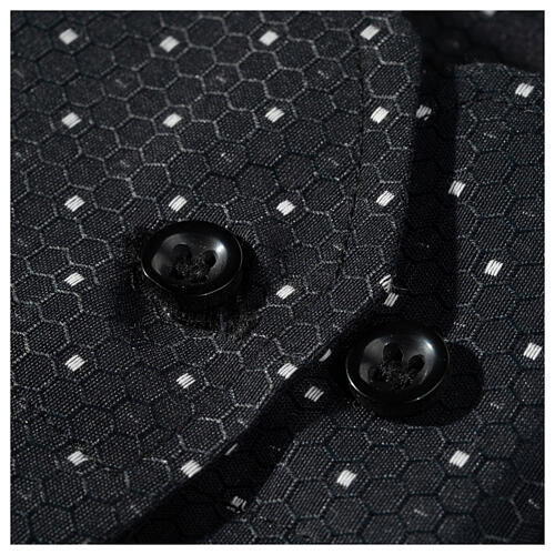 Camisa preta estampada manga comprida mistura de algodão colarinho sacerdote CocoCler 5