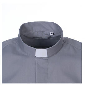 Camisa gris claro clergyman manga corta mezcla algodón In Primis tallas cómodas
