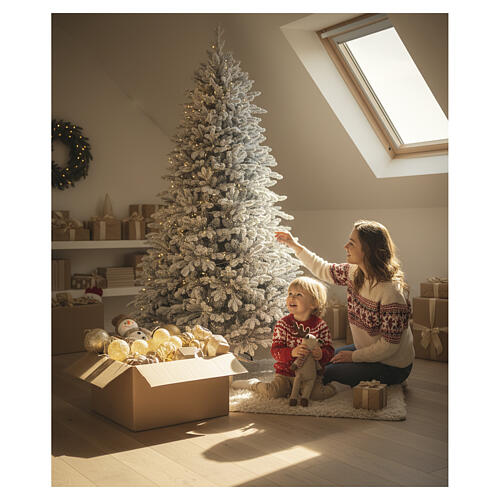 Christmas tree 225 Poly frosted Castor Winter Woodland 4