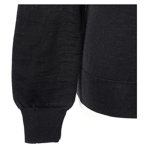 V-neck jumper for clergymen black plain knit In Primis 4