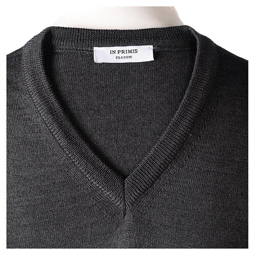 V-neck dark grey sweatshirt In Primis for priests, jersey 6
