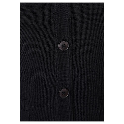 Black button-front cardigan for clergymen with pockets In Primis 4