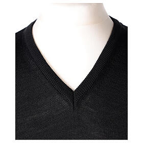 V-neck sleeveless clergy jumper black plain knit 50% merino wool 50% acrylic In Primis