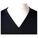Pull sans manches prêtre bleu col en V jersey simple 50% acrylique 50% laine mérinos In Primis s2