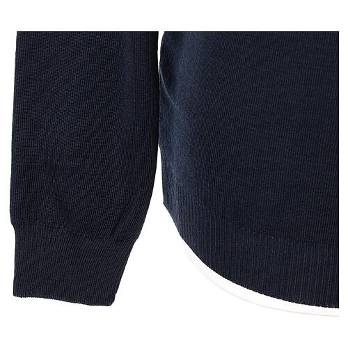 Crew neck clergy blue jumper plain fabric 50% acrylic 50% merino wool In Primis 4