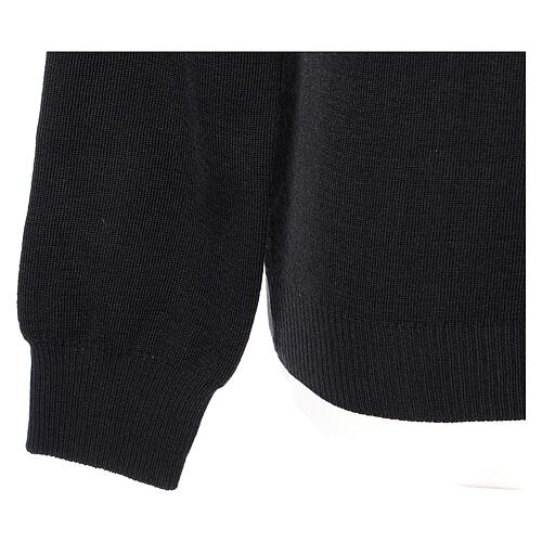 Priest V-neck sweatshirt In Primis, plain black fabric, 50% merino wool 50% arcylic 4