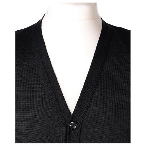 Sleeveless clergy cardigan black plain knit 50% acrylic 50% merino wool In Primis 2