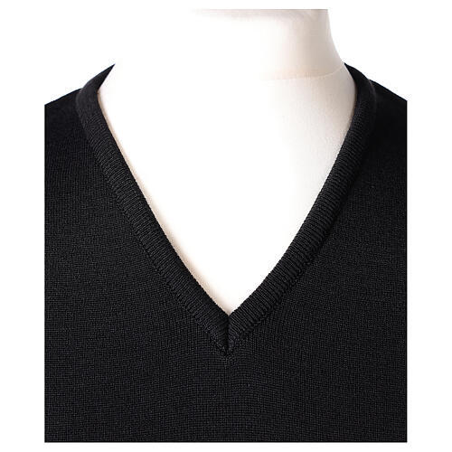 Black vest In Primis for priests, V-neck, PLUS SIZES, 50% merino wool 50% acrylic 2