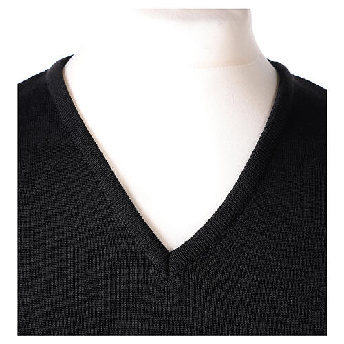 V-neck sweatshirt In Primis for priests, black plain fabric, PLUS SIZES, 50% merino wool 50% acrylic 2