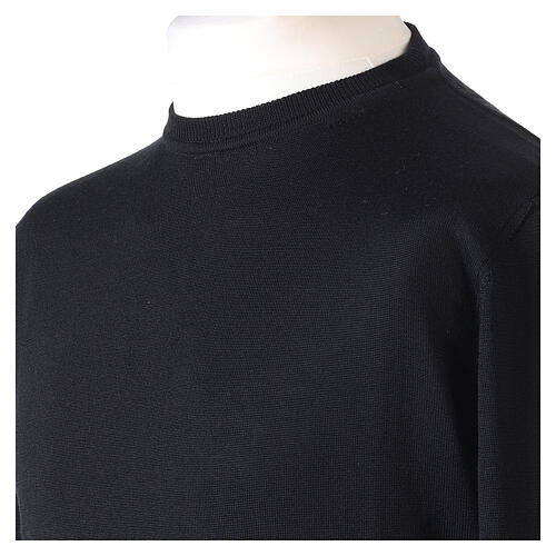 Long sleeve black pullover with round neck 100% merino wool 3