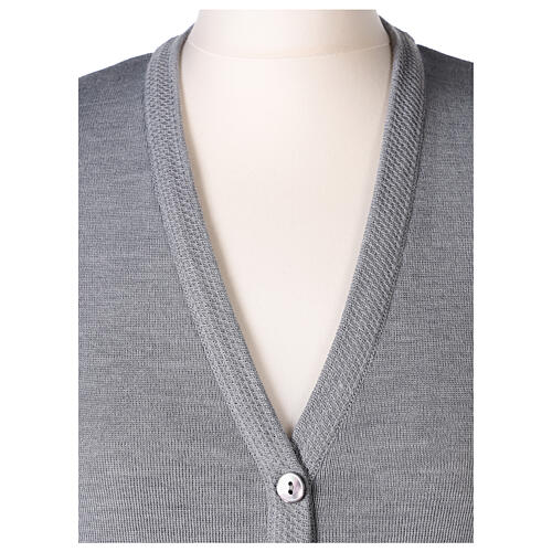 Sleeveless pearl grey cardigan In Primis for nuns, V-neck and pockets, 50% merino wool 50% acrylic 2