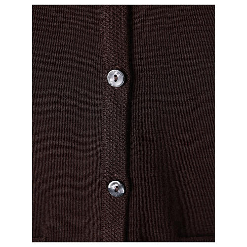 Gilet suora marrone con tasche collo a V 50% acrilico 50% lana merino In Primis 4