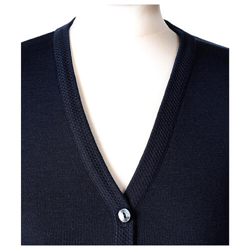 Blue V-neck nun cardigan with pockets 50% acrylic 50% merino wool In Primis 2