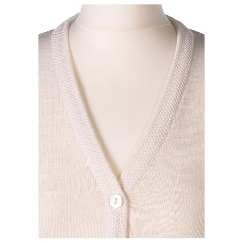 Casaco de malha branco decote em V para freira com bolsos, 50% acrílico e 50% lã de merino, linha "In Primis" 8