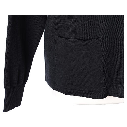 Casaco preto com fecho e bolsos gola coreana para freira, 50% acrílico e 50% lã de merino, linha "In Primis" 4