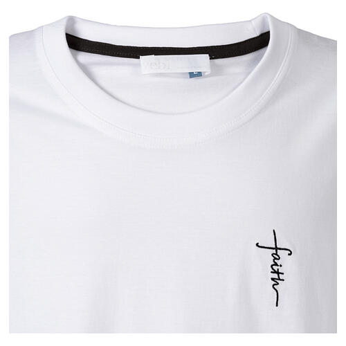 Camiseta branca em algodão com bordado "faith" Vebi Confezioni 5