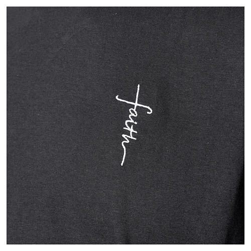 Black T-shirt with "Faith" embroidery and white stitching by Vebi Confezioni 4