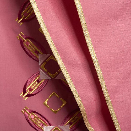 Chasuble and stole, red or pink 6