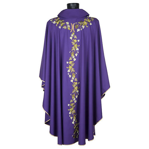 Violet chasuble with stole, ivy 4