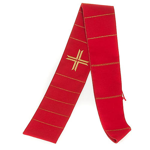 Red clergy stole golden thread 1