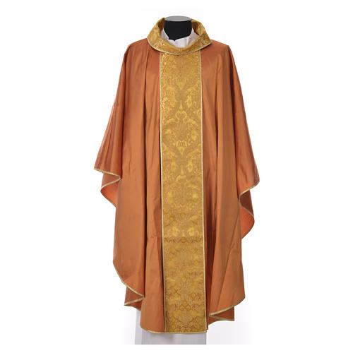 Chasuble with Roll Collar in 100% silk decorated in gold 3