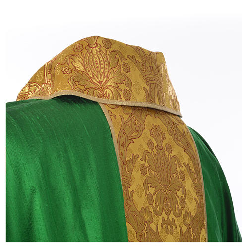 Chasuble with Roll Collar in 100% silk decorated in gold 11