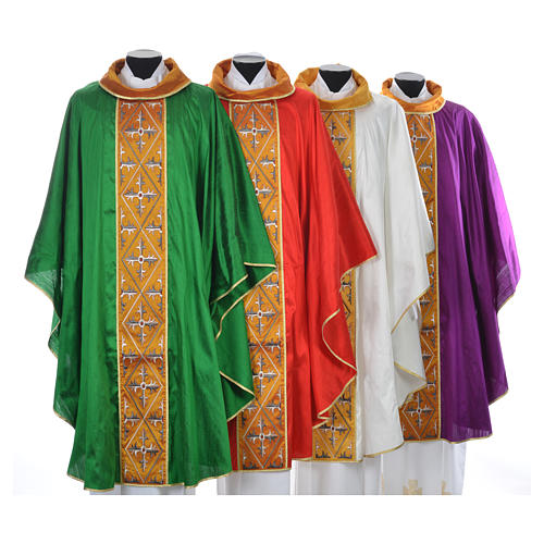 Catholic Priest Chasuble in 100% silk with cross design 1