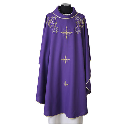 Casulla litúrgica bordado dorado y cruz. 12