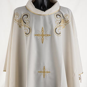 Chasuble liturgie, décor doré et croix