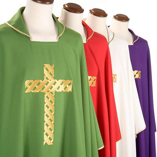 Chasuble liturgique broderie croix dorée 3