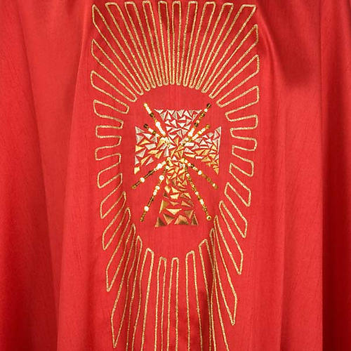 Chasuble liturgique broderie dorée croix avec rayons 3